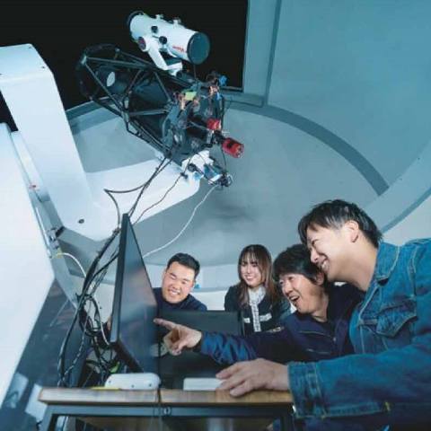 赤外線天文学（物理・宇宙学科）