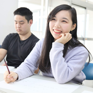 日本デザイン福祉専門学校
