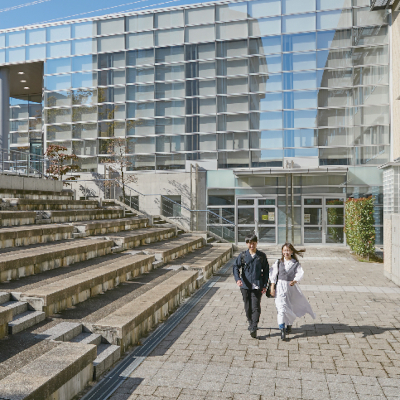 東海学園大学1