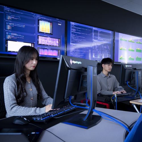 東京情報大学