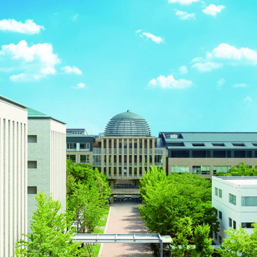 獨協大学1