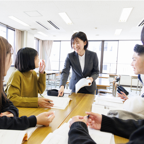 大阪法律公務員専門学校
