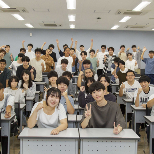 専門学校 国際理工カレッジ1