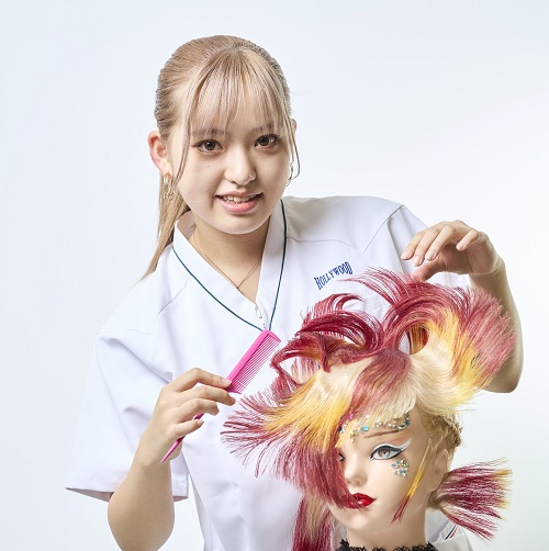 ハリウッド美容専門大学校4