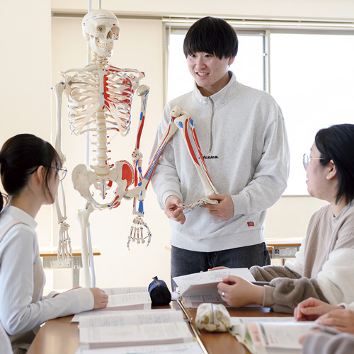 国際医学技術専門学校2