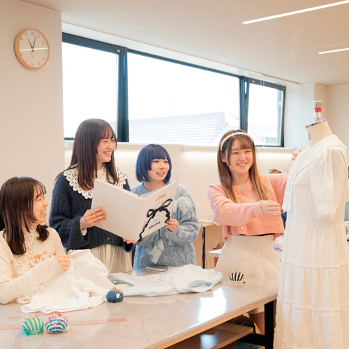 愛知文化服装専門学校4