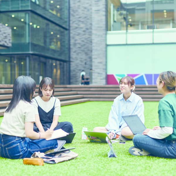 京都産業大学