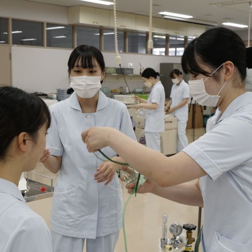 日本栄養大学3
