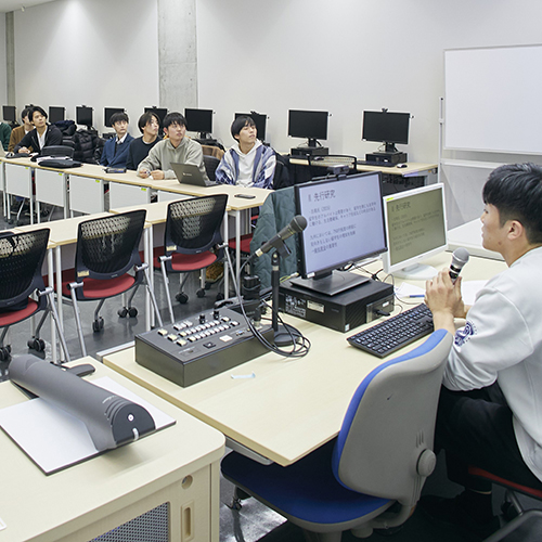 東京経済大学