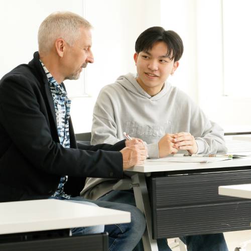 京都外国語専門学校