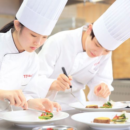 辻学園調理・製菓専門学校