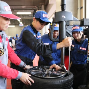 専門学校　北九州自動車大学校3