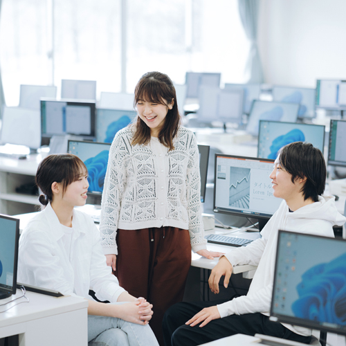 名古屋短期大学