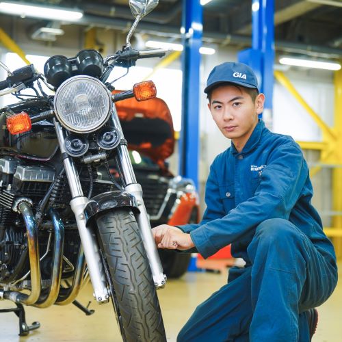 専門学校 新潟国際自動車大学校2