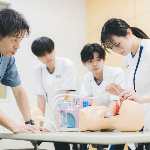 京都医健専門学校