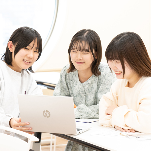 東京未来大学