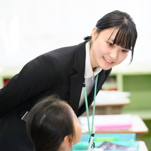 東京未来大学