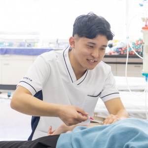 純真学園大学4