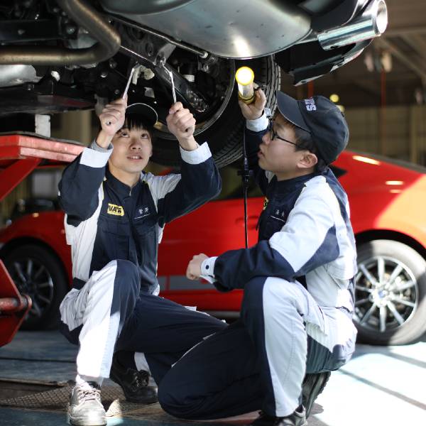 日本自動車大学校　ＮＡＴＳ