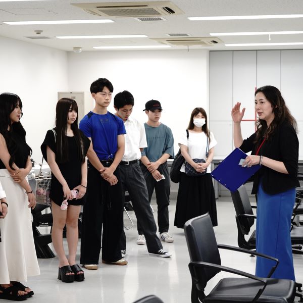 国際文化理容美容専門学校渋谷校