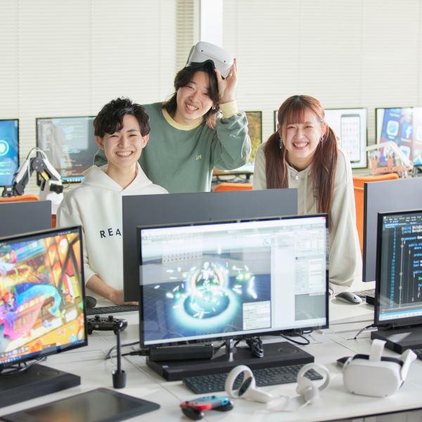 新潟コンピュータ専門学校