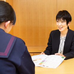 東京立正短期大学