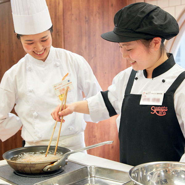 ビュッフェイベント／札幌スイーツ＆カフェ専門学校