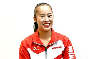 鈴木 歩佳選手写真