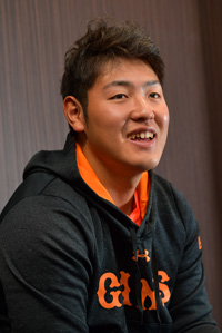 岡本 和真さん写真