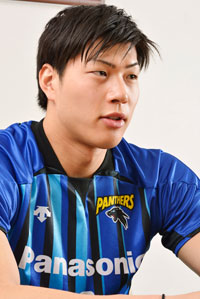 清水 邦広選手写真