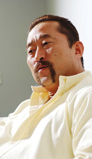 角田 信朗さん写真