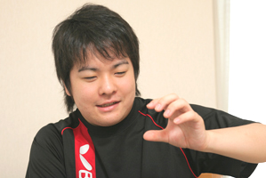 岸川 聖也選手写真