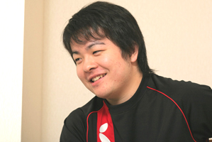 岸川 聖也選手写真