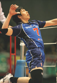 越川 優選手写真