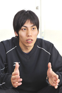 越川 優選手写真
