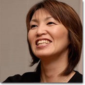 吉原　知子さん
