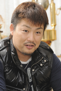 村田 修一選手写真