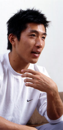 西谷 岳文選手写真