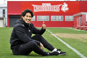 山中 亮平選手写真