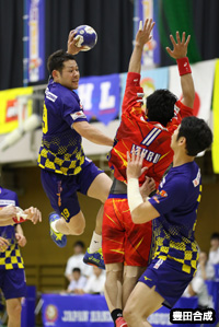 徳田 新之介選手写真