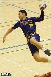 徳田 新之介選手写真
