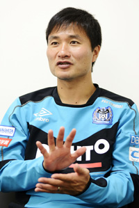 今野 泰幸選手写真