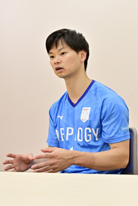 渡辺 勇大選手写真