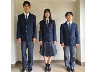 足利清風高等学校の制服