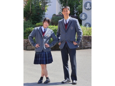 福知山成美高等学校の制服