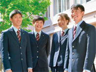 九里学園高等学校の制服