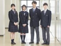 安田学園高等学校の制服