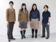 品川女子学院高等部の制服