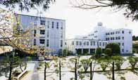 泉高等学校