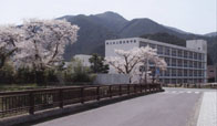 氷上西高等学校